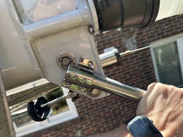 316 stainless 1-inch pole mount bracket being attached to the masthead fitting
